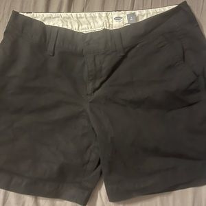 Black, old navy shorts